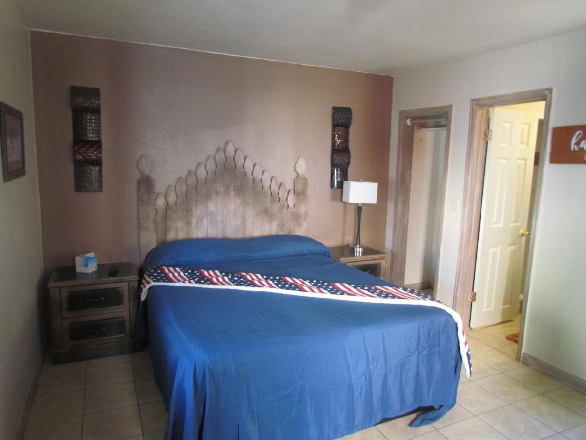 True North Motel Colorado Springs Bagian luar foto